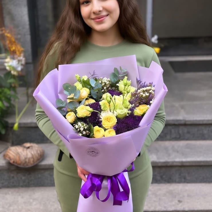 Букет квітів Весняне сонце – доставка квітів у Бровари