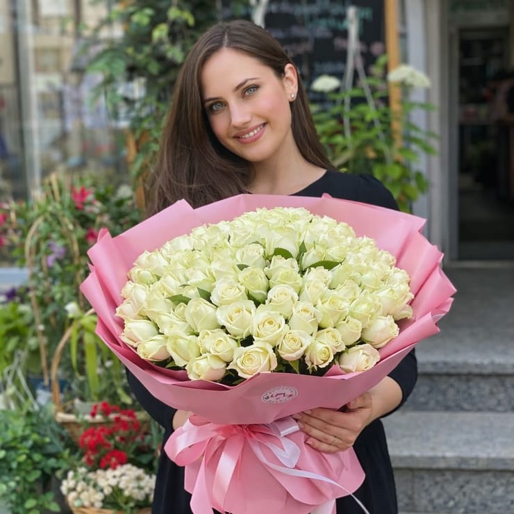 101 белая роза – доставка цветов в Душанбе
